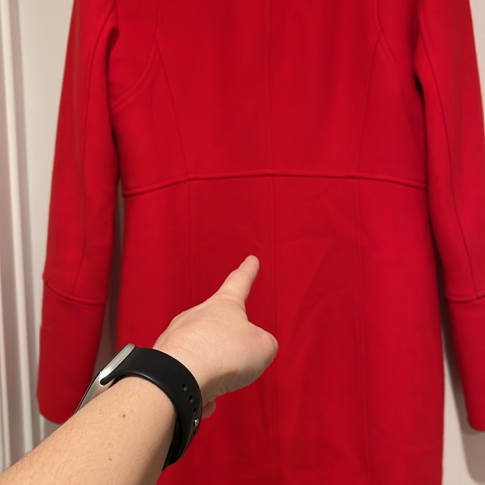 Mirabella Coat in Poppy
DIANE VON FURSTENBERG Size 8 - Picture 15 of 16